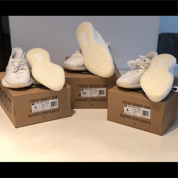 Adidas Yeezy Boost 350 V2 Triple White - Picture 2 of 4
